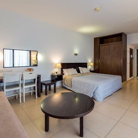 Marismare Apartments Айя Напа Екстериор снимка