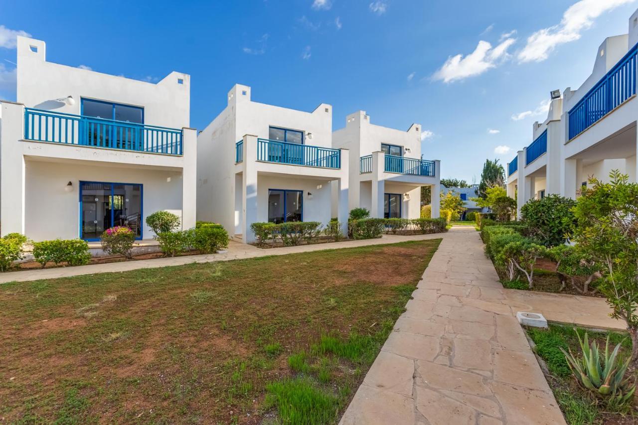 Marismare Apartments Айя Напа Екстериор снимка