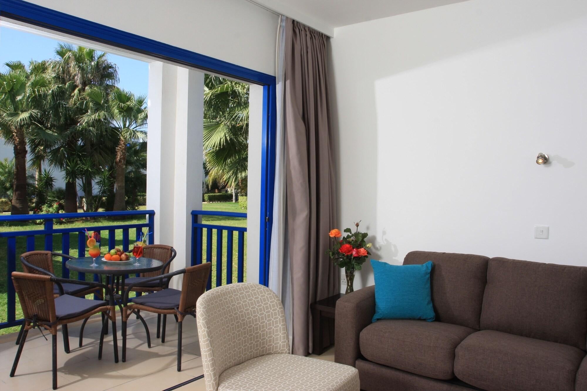 Marismare Apartments Айя Напа Екстериор снимка