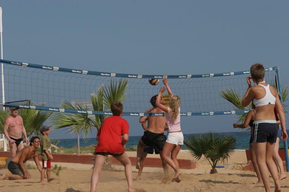 Marismare Apartments Айя Напа Екстериор снимка