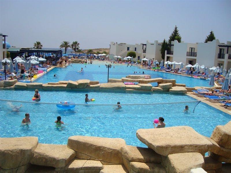 Marismare Apartments Айя Напа Екстериор снимка