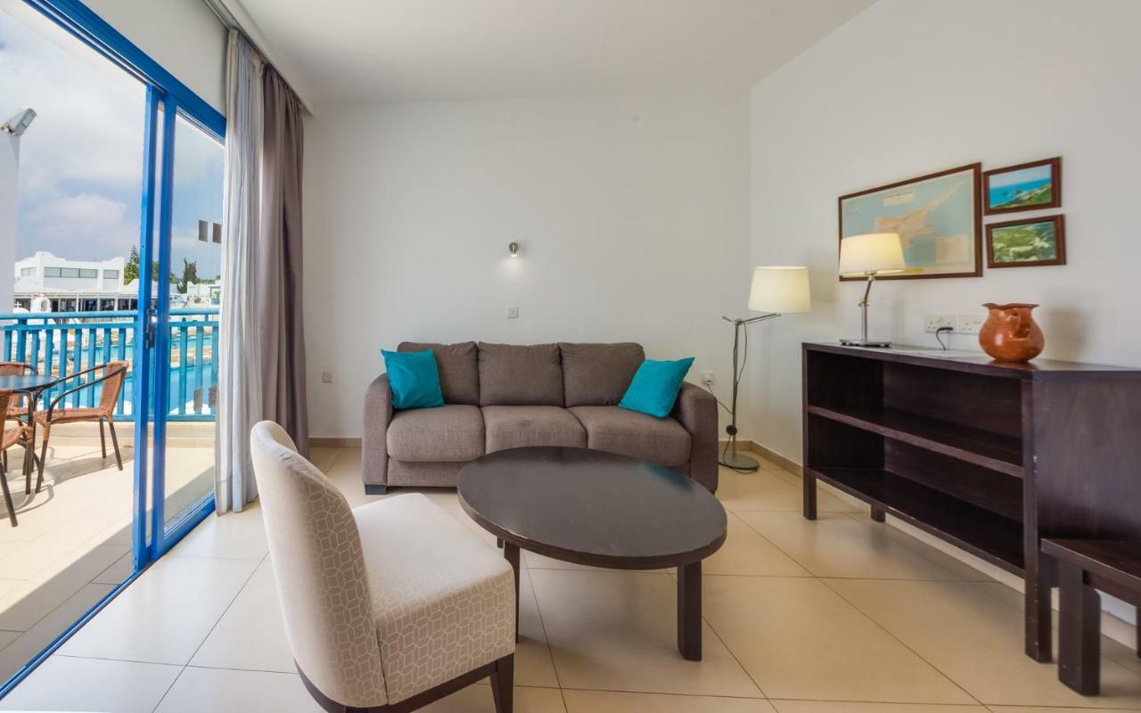 Marismare Apartments Айя Напа Екстериор снимка